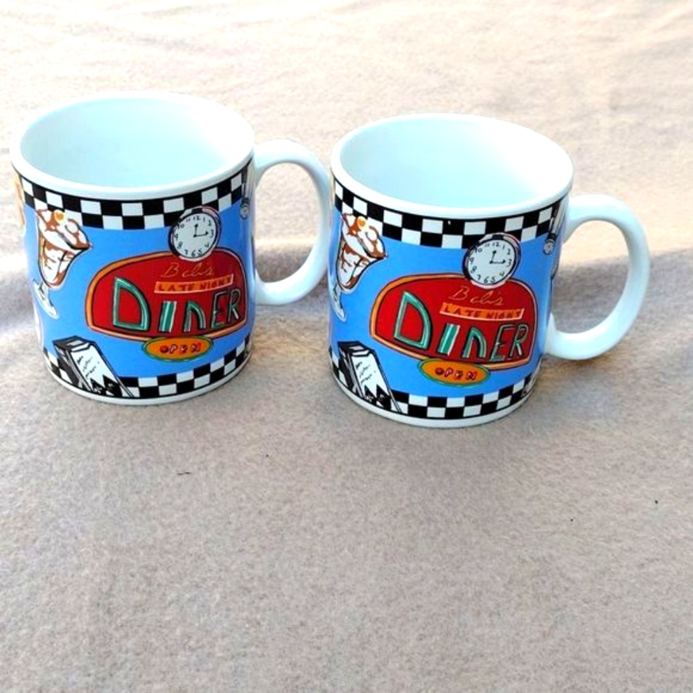 Sakura Bobs Late Night Diner Mug Set